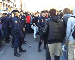Policia nacional agrede a los estudiantes