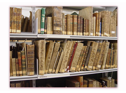 HIST&Ograve;RIA DE LA BIBLIOTECA