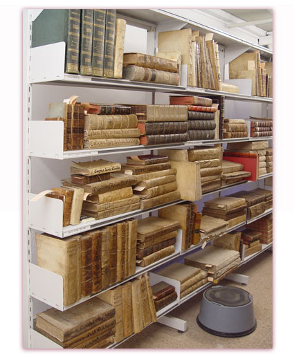 HIST&Ograve;RIA DE LA BIBLIOTECA